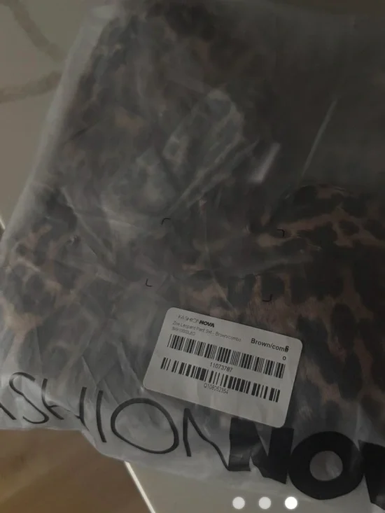 Fashion Nova Brown Multi Leopard Plunge Jumpsuit - Picture 3 of 3